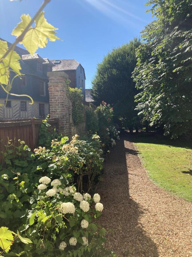 Chez Agnes Bed & Breakfast Pont-l'Eveque  Luaran gambar